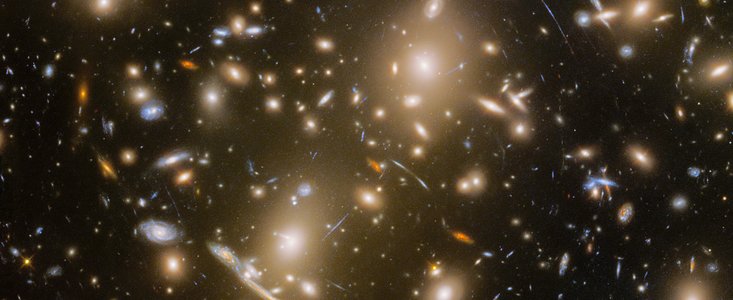 Hubble Frontier Field:  Abell 370